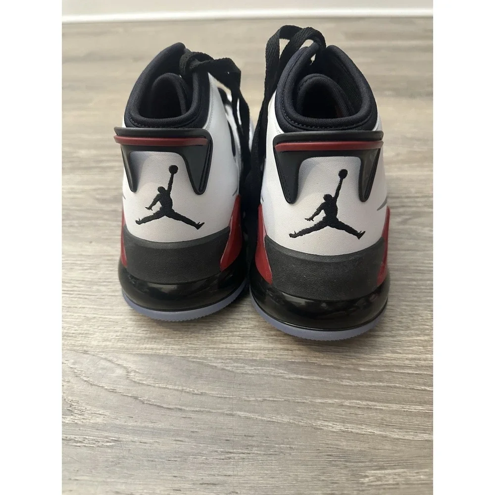 Size 9 - Air Jordan Mars 270 Fire Red